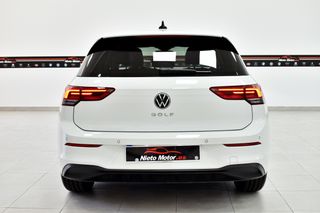 Volkswagen Golf 2021