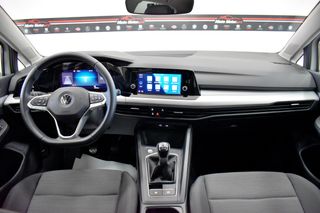 Volkswagen Golf 2021