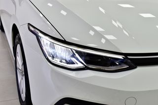 Volkswagen Golf 2021