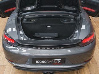 Porsche 718 Boxster