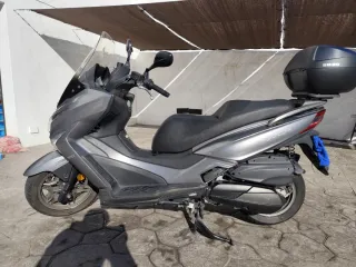 Kymco Grand Dink 300 Scooter