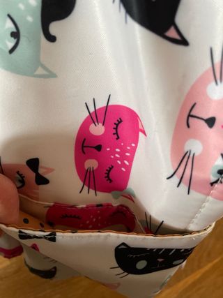 Mochila con estampado de gatos