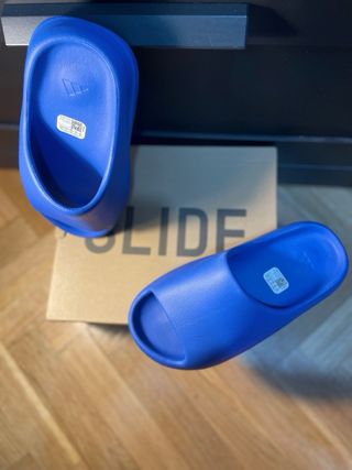 Adidas Yeezy Slide Azul Talla 38 Nuevas