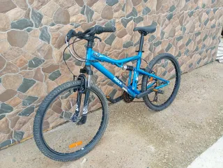 Bicicleta Btwin 24 Montaña