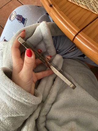 iPhone 14 Pro Dorado