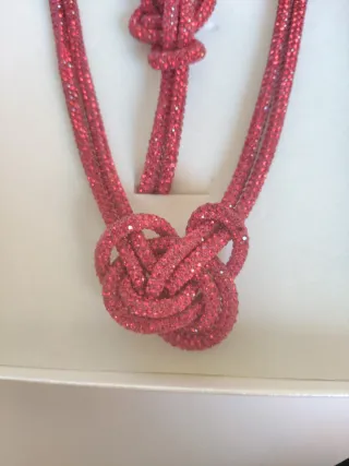 Bigiotteria artigianale TR.  nodo Celtico  rosso