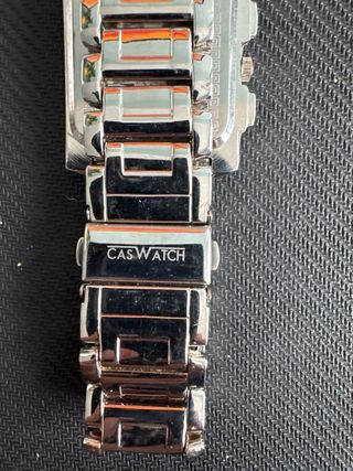 Reloj Caswatch Plata y Blanco