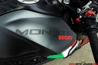 DUCATI MONSTER