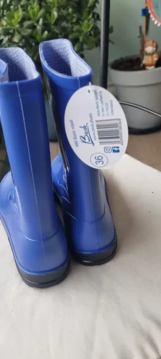 Botas de agua azules talla 36 sin usar