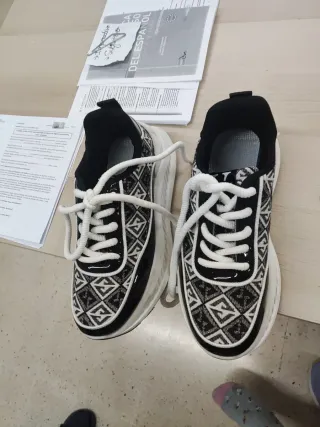 Zapatillas deportivas Talla 39