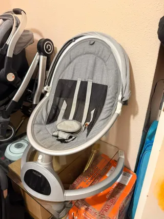 Mecedora eléctrica para bebé