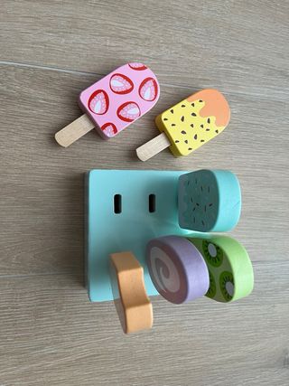 Cocinita con accesorios