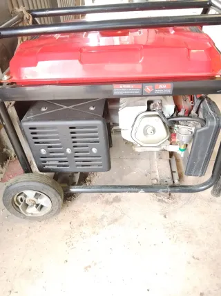 Generador Eléctrico Gasolina 7500E