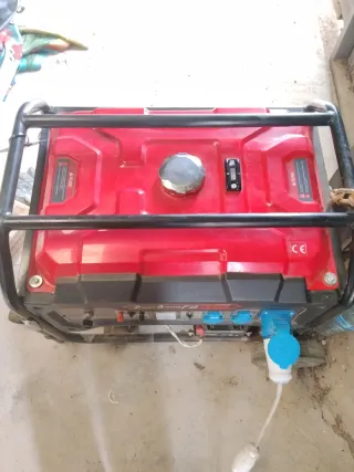 Generador Eléctrico Gasolina 7500E