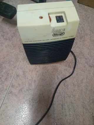 Calefactor DeLonghi 4 Stagioni