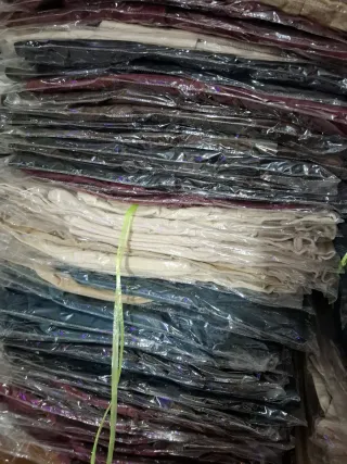 Lote 12 Chaquetas HASHUN variedad de tallas