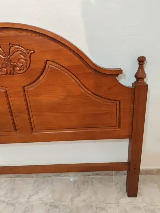 Cabecero de madera para cama de 135 cm