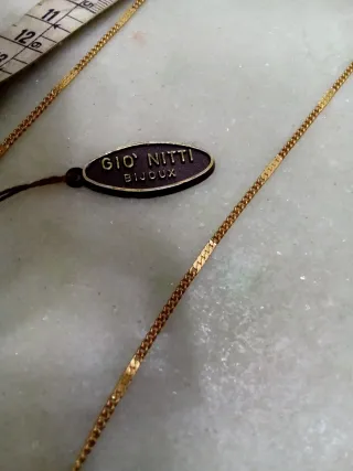 Collana con ciondolo a croce vintage