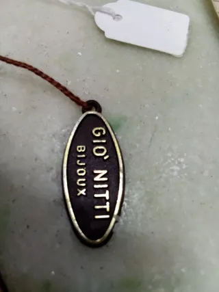 Collana con ciondolo a croce vintage