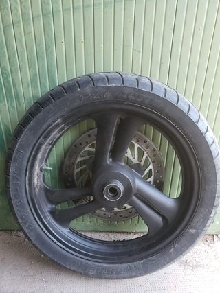 Rueda y Frenos Honda NTV 650 Revere