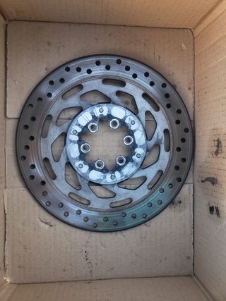 Rueda y Frenos Honda NTV 650 Revere