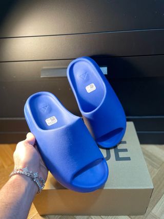 Adidas Yeezy Slide Azul Talla 42