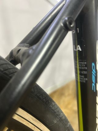 Bicicleta de carretera BH Sphene