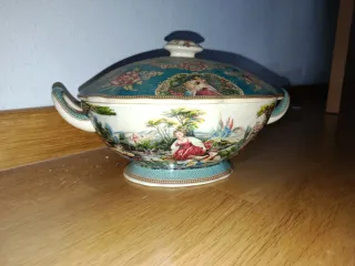 Jarrón Antiguo Cerámica y Metal. Muy sofisticado.