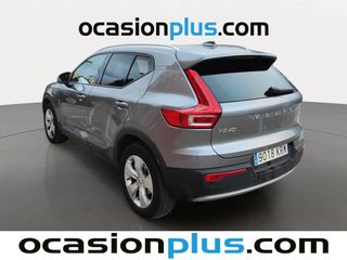 Volvo XC40 D3 Momentum Auto 110 kW (150 CV)