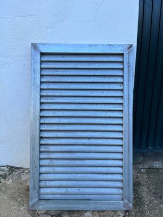 Contraventana Mallorquina