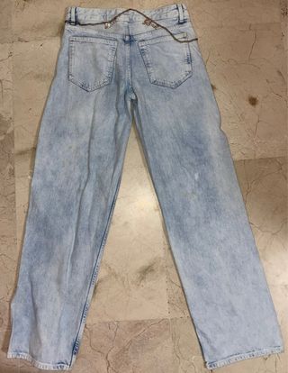 Pantalones vaqueros rotos mujer