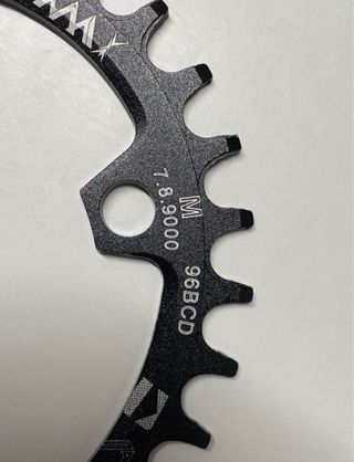 Plato Ovalado 32T 96BCD Negro