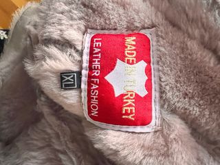 Abrigo con capucha de cuero/pelo niña 8-10 años