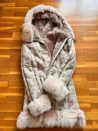 Abrigo con capucha de cuero/pelo niña 8-10 años