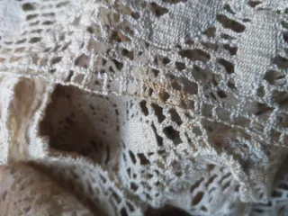 Merletto beige in tessuto