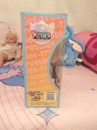 Muñeca Trotties Lucy Magic World Adventures