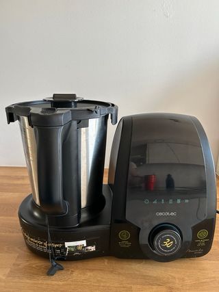 Robot Cocina Cecotec Mambo 10090 + Accesorios