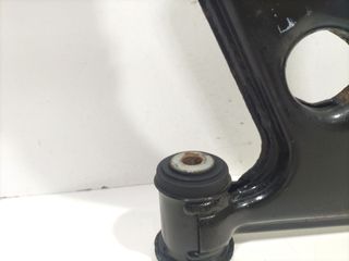 SOPORTE BRAZO SUSPENSION DELANTERO IZQUIERDO FIAT GRANDE PUNTO (199_)