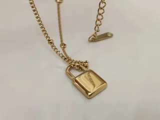 Collar Candado Acero Inoxidable Bañado Oro