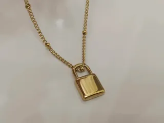 Collar Candado Acero Inoxidable Bañado Oro