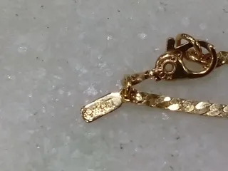 Collana elegante con zircone