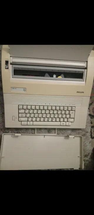 Máquina de escribir eléctrica Philips
