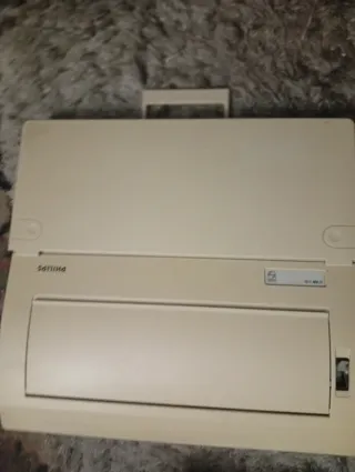 Máquina de escribir eléctrica Philips