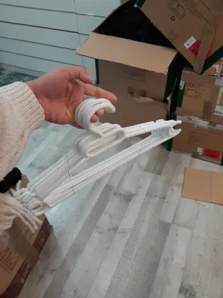 Perchas para pantalones negras (pack)