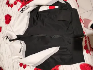 Giacca Givova uomo nera e bianca