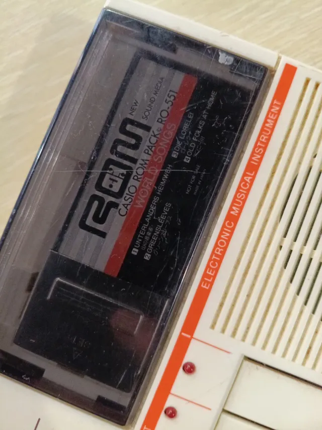 2 Teclados Casio PT-10 y PT-82 se oyen mal