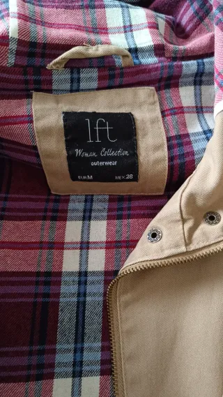 Gabardina Beige Lefties Talla M