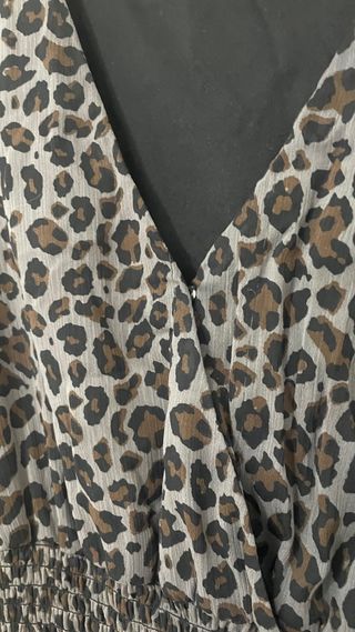 Vestido midi Stradivarius Talla S animal print