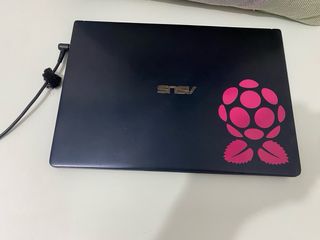 Portátil Asus ZenBook Pro 14