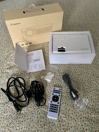 Proyector Crosstour P600 2600 lúmenes